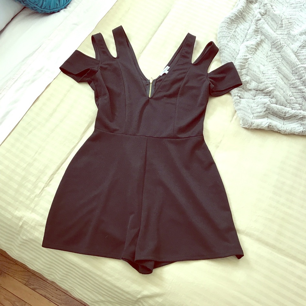 Black Cold Shoulder Romper, Size Small